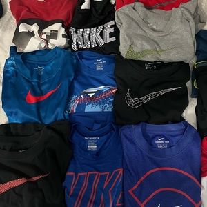 Nike t-Shirts size 7 (pack of 9 shirts)